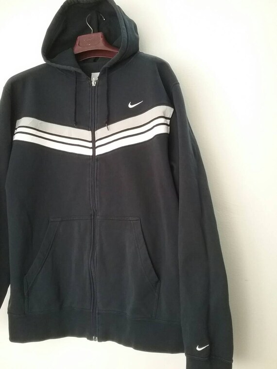 dark blue nike jacket