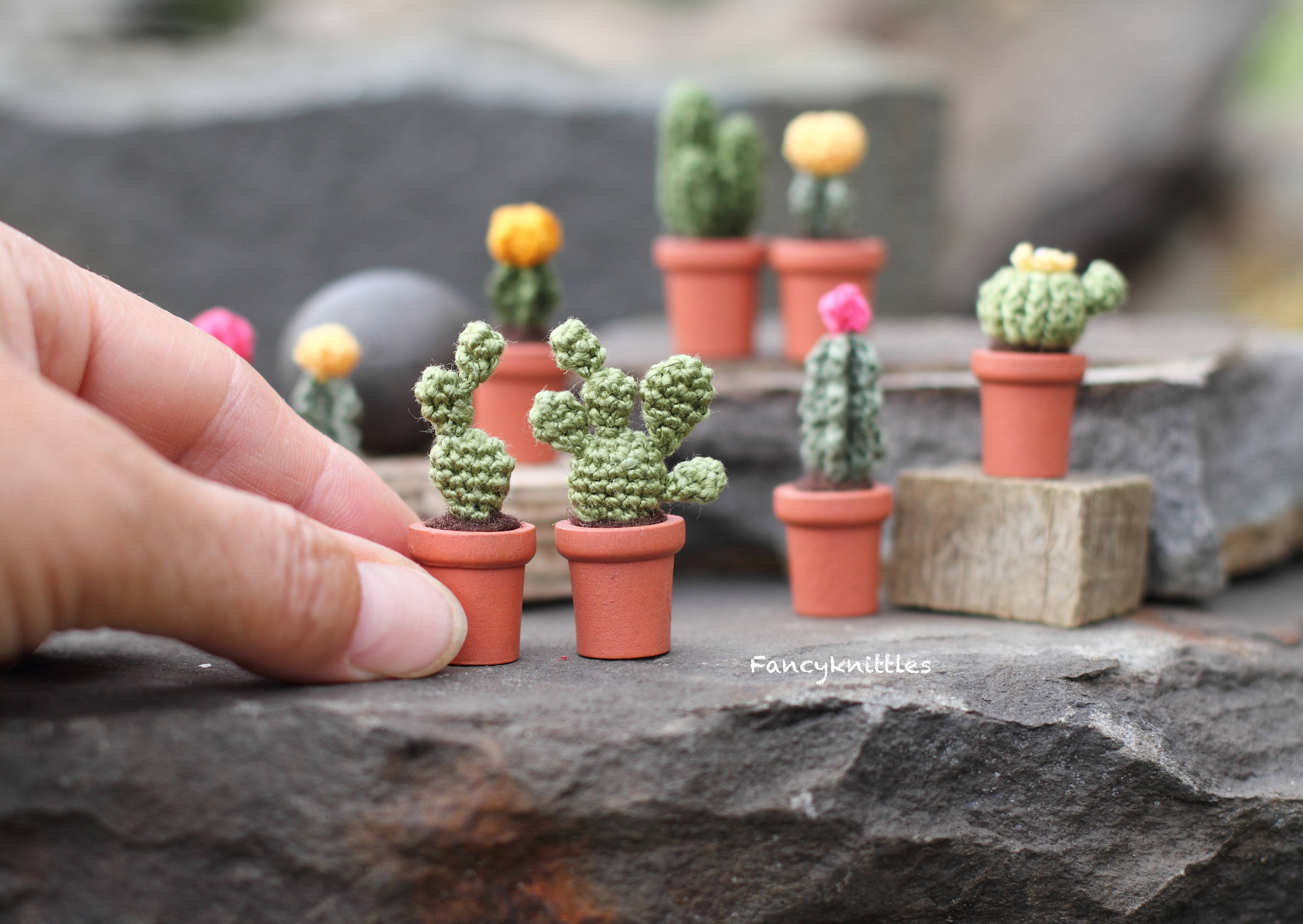 Opuntia cactus miniature crochet potted plant fake cacti