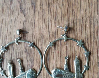 1970s hoop earrings New york CITY sKYLINE statue of liberty empire state building nyc