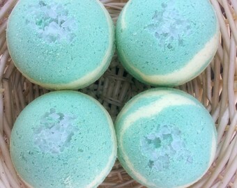 Lemongrass Green Tea Bath Bomb