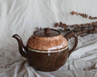 Vintage Ceramic Tea Pot / Kettle