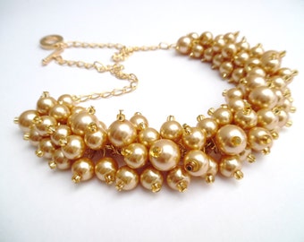 Gold Pearl Necklace, Winter Wedding Jewelry, Bridesmaids Cluster Necklace, Gold Chunky Necklace, Bridesmaids Gift, Gold Christmas Jewelry