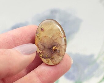 Ring with flower violet