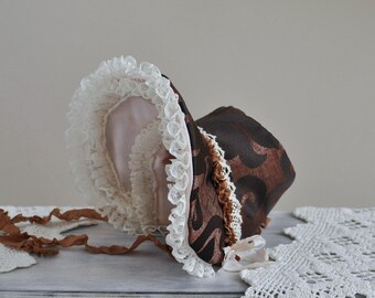 Bonnet for Blythe/ Hat for blythe / Blythe Clothes /Blythe Doll Outfit/ OOAK Blythe