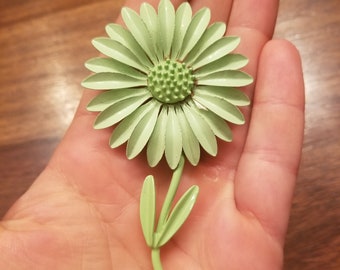 Vintage Green Enamel Flower Brooch/Green Flower Pin