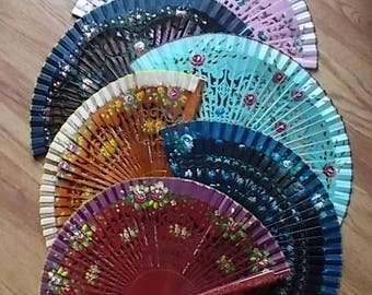 Japanese~Asian~Silk and Bamboo~Hand Fans~Purse Fan~Folding Fan~Collectable Accessorie~Attic~Find~9"~Lacquered~Hand Painted~Colors~~~~~~~~b