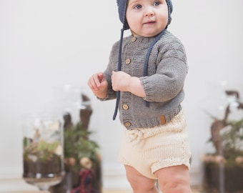 Knitted baby sweater, Baby boy coming home outfit, knitted baby clothes, knit sweater, baby boy clothes, hand knit sweater, Baby shower gift