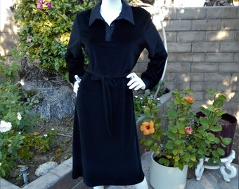 Vintage 1970's Butte Black Velour Dress - Size 14