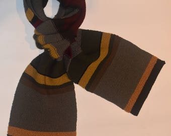 Doctor Who Hand-knitted Scarf - Tom Baker Style