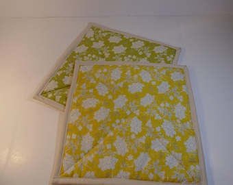 Hot Pads - Yellow and Green