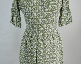 1950s Floral Pinup Wiggle Dress, Dress, 1950s Wiggle Dress, Vintage Dress, Pinup Dress, 1950s, 50s Dress, 1950s Dress, Floral Dress, 1950s
