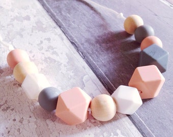 Silicone Teething Necklace / Nursing Necklace 'Darcey' Pink / Grey / New Mum Gift / Baby Gift / Teether / Fiddle Beads /Teething / Breastfed