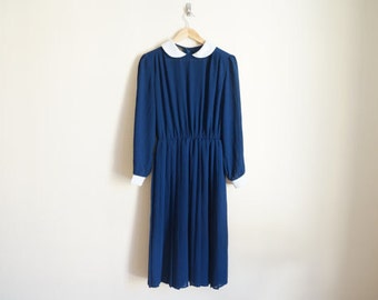 Vintage 1960s Dress / Peter Pan Collar Dress