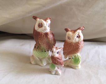 Vintage Set of Three Miniature Owl Figurines