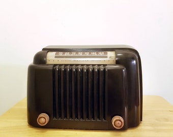 Bendix Aviation Corporation - Working Bakelite Radio