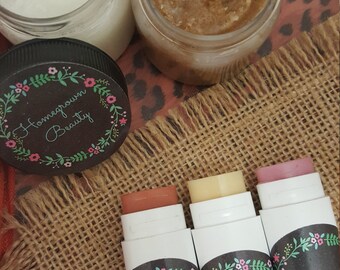 Soft and Shimmering Lip Kit