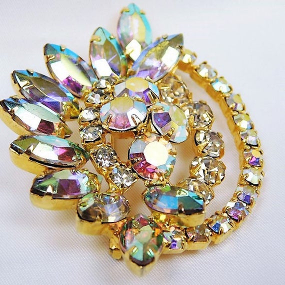 Rhinestone Brooch / Aurora Borealis / Mid Century / 1950s Wedding Fashion