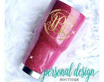 Personalized Gift for Mom, Birthday Gift Women, Glitter Yeti Tumbler, Gift for Her, Yeti Cup, Monogram Tumbler Personalized, Glitter Tumbler
