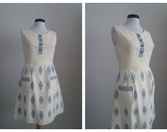 Vintage 1950s dress | 50s cotton dress | embroidered 50s dress