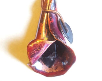 Flower pendant