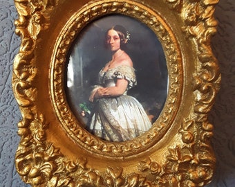Stunning Portrait Of The Young Queen Victoria In A Perfect Golden Frame