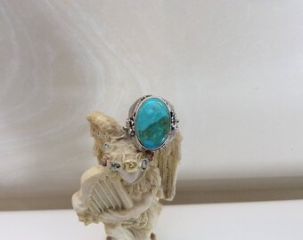 Turquoise flower ring size 8