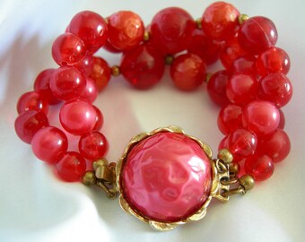 SALE Cherry Red 3 Strand Beaded Gold Tone Bracelet with Baroque Cabochon Clasp - Unsigned - Vintage
