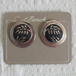 Laurel Burch earrings . earrings for pierced ears . Laurel Burch . silver and black earrings