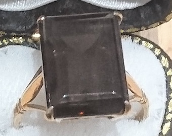 Vintage 9ct gold smoky topaz ring