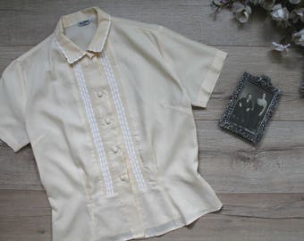 Cream and Sugar Blouse - 50s cream blouse with white trim, large