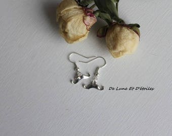 Fancy mustache earrings
