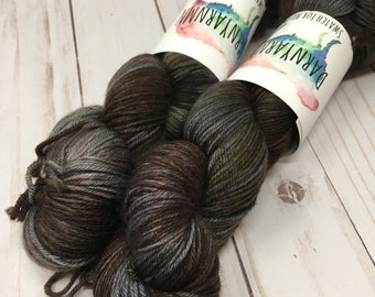 Hand Dyed Yarn on Merino cashmere Nylon MCN - House blend - brown black