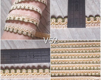 V52 plaited pale yellow, ecru and green 12mm