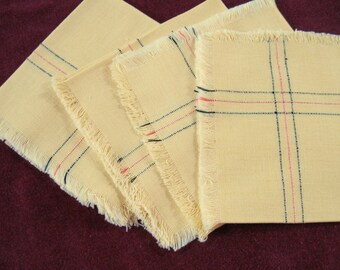 4 Vintage Napkins | Luncheon Napkins | Linen Napkins | Yellow Napkins | Fringed Napkins