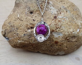 Rare purple Sugilite pendant. Reiki jewelry. Silver plated Wire wrap pendant uk. Small Oval frame necklace. 10mm stone