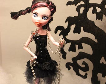 SALE SALE Monster High Custom Repaint Draculara DARLA the Banshee by Sassy Grace