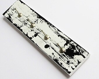 Distressed White Coat Rack, 4 Hook Hanging Coat Rack with Distressed Rustic Finish, Rustic Home Decor