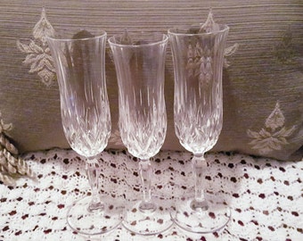 A Set of Three 9 Inch Clear Heavy Lead Crystal Champagne Flutes Coupon Code 2BEBBUY and Get 20 % Off 20.00 Min