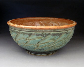 1 Quart Serving Bowl- Made to Order in Your Choice of Color