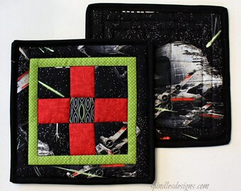 Quilted Pot Holders, Quilted Hot Pads, Star Wars Pot Holders, Novelty Pot Holders, Star Wars Hot Pads, Star Wars Trivet, Set of 2