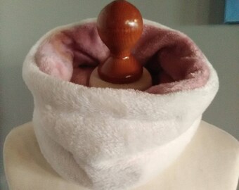 Snood reversible adult to put on blanket