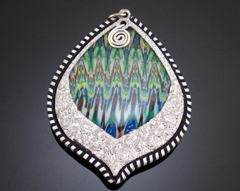 Oriental Window Pendant