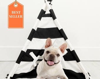 Pet Teepee Tent in Black and White Cotton Fabric