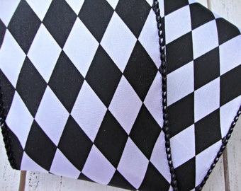 2 1/2 Inch - Black and White Harlequin Diamond Ribbon
