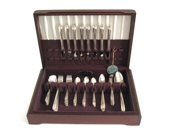 Nobility Plate Silverware Set (Oneida) Royal Rose Complete Service for 8 (8-pc Place Settings) Wood Flatware Chest Vintage Wedding Gift