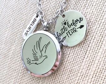 Essential Oils Necklace, Aromatherapy Locket, Diffuser Necklace