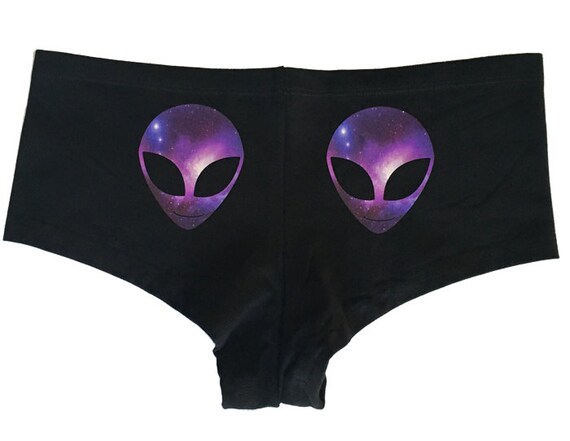 alien booty shorts