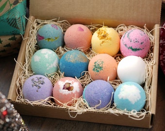 12 Bath Bomb Set Come in Gift Ready Box Ultra Lush Handmade Fizzies Shea Cocoa Butter Moisturize Dry Skin Luxurious Premium Quality