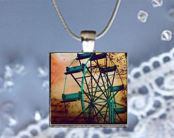 Pendant Necklace Carnival Ferris Wheel