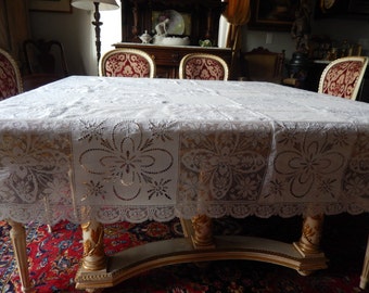 HAND CROCHETED TABLECLOTH